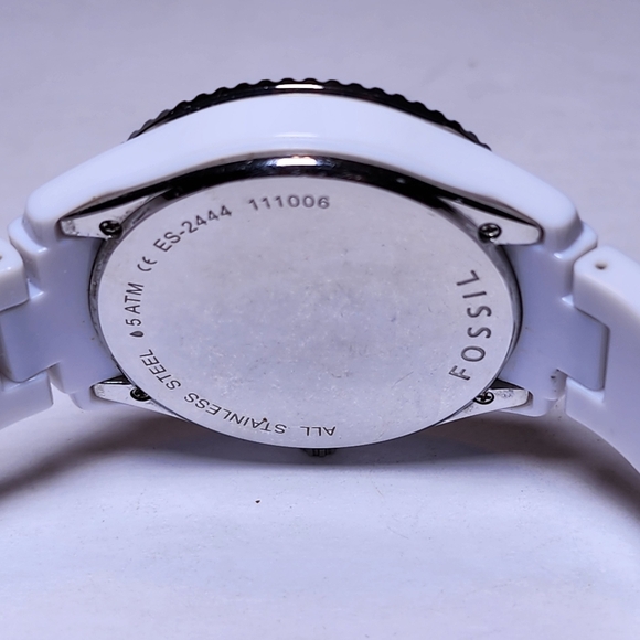 Fossil Stella ES-2444 Crystal Bezel White Ceramic Watch - Picture 4 of 8